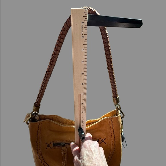 The Sak Honey Tan Leather Crossbody Bag – Braided Strap, Boho Whipstitch Detail - Picture 11 of 13
